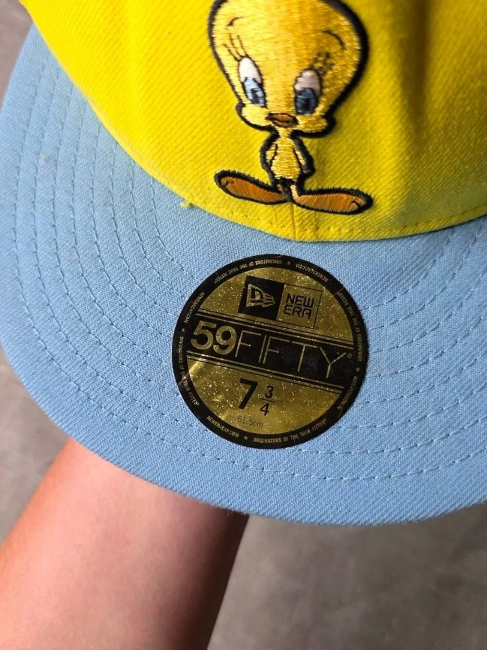 New Era 59FIFTY Looney Tunes Tweety Bird Hat Yellow Blue Fitted Cap 7 3/4 Rare